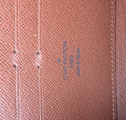 Zippy Monogram